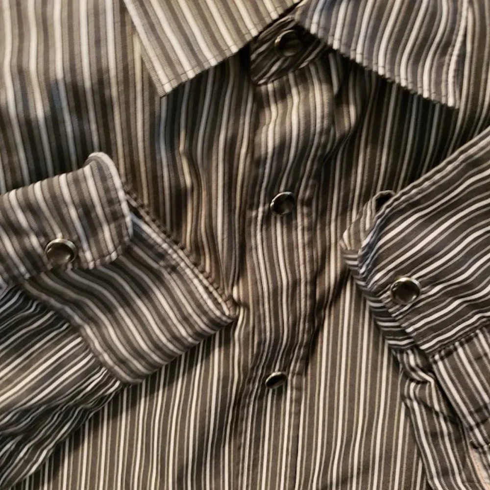 Banana Republic Western Pearl Snap Shirt Mens Medium Slim fit Long Sleeve
